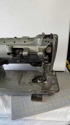 Vintage Singer 211G566 Industrial Sewing Machine Head As-Is - Thumbnail 15