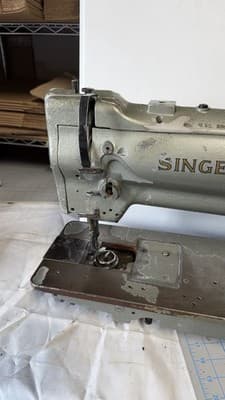 Vintage Singer 211G566 Industrial Sewing Machine Head As-Is - Thumbnail 9