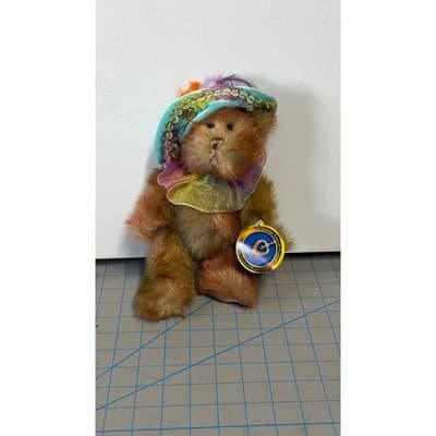 Brass Button Pendant Bears Harlow Pickford Bears Ltd Emerald Heart Necklace 2000 - Thumbnail 3