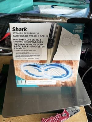 Shark Steam and Scrub Pads Dirt Washable Pads - Gray, 4 Count (XKITP7000D)