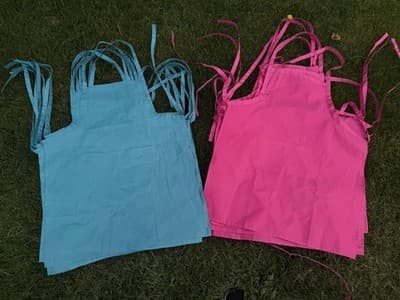 13 Aprons Set – 7 Blue & 6 Pink Kitchen/Craft Aprons with Front Pocket