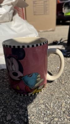 Vintage DISNEY Minnie Mouse Nobody Ever Said Looking This Good Coffee Mug Makeup - Thumbnail 4