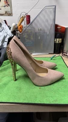 ShoeDazzle Sarina Nude Pumps Gold Ornate Heel Women’s Size 8.5