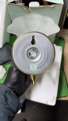 Partylite Lexington Brass Wall Sconce P7760 Frosted Glass Shade - Thumbnail 6