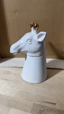 White Ceramic Giraffe Jar with Gold Horns – Decorative Storage Container