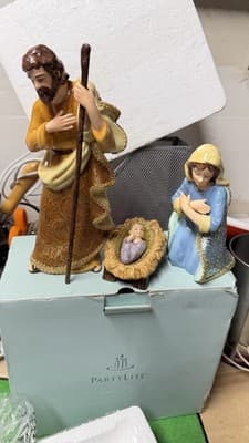 Partylite Nativity Set Joseph Mary Baby Jesus Figurines w/ Box - Thumbnail 6
