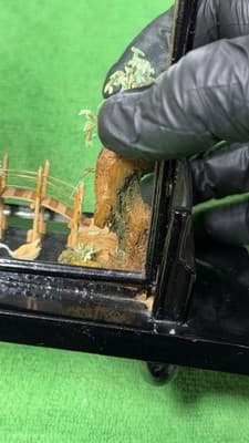 Vintage Chinese Diorama Glass Display Pagoda Garden Scene Figurine - Thumbnail 17