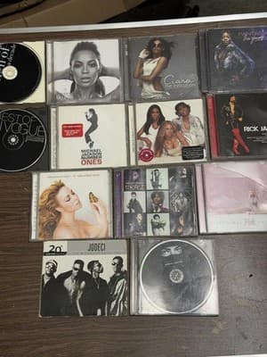 Lot of 11 R&B / Pop CDs – Beyoncé, Michael Jackson, Mariah Carey, Prince & More - Thumbnail 2
