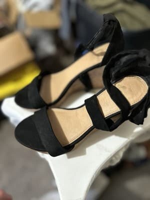 Report Black Suede Ankle Tie Cork Wedge Sandals Size 6.5 Women’s