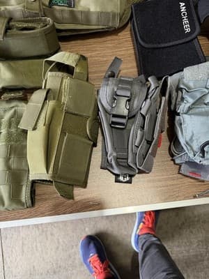 Lot of 12 Tactical MOLLE Pouches / Holsters / Accessories – Mixed Colors - Thumbnail 11