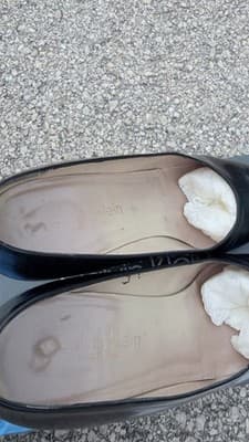 Calvin Klein Black Patent Leather Pumps Heels Size 5.5M Classic - Thumbnail 5