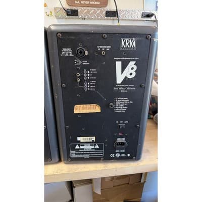 KRK Systems V8 Series 2 Bi-Amplified Studio Monitor Pair Grey Yellow V8S2 - Thumbnail 11