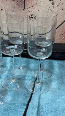 Set of 9 Modern Tall Wine Glasses – Clear Cylindrical Bowl, 9.5” Height - Thumbnail 4