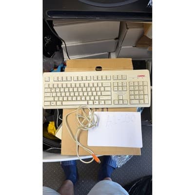 Compaq KB-9860 Vintage Wired PS/2 Keyboard Beige 166516-006 Retro Computing - Thumbnail 2