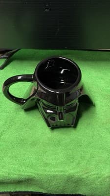 Star Wars Darth Vader Black Ceramic Mug Sculpted Pre-Owned - Thumbnail 3