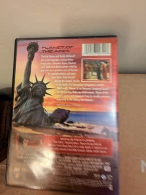 Lot of 8 DVD Movies Drama Action Thriller - Thumbnail 9