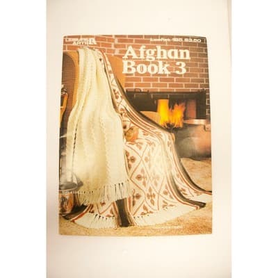 7 Vintage Afghan Crochet & Knitting Pattern Books Bernat McCall's Leisure Arts - Thumbnail 8
