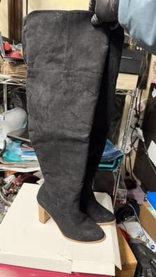 Kareena Wide Black Knee High Boots Women Size 8W Wide Heel Zip