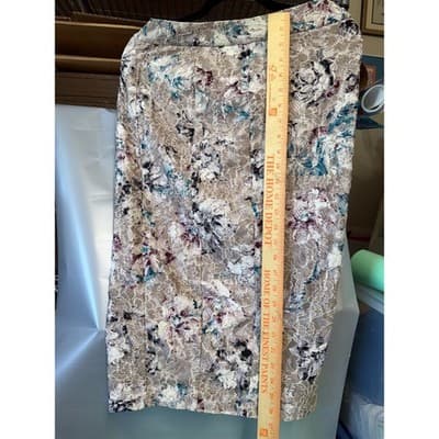 BCBGMAXAZRIA Floral Lace Pencil Skirt Champagne Teal Burgundy Size 2 - Thumbnail 7
