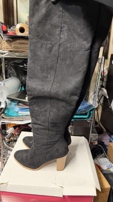 Kareena Wide Black Knee High Boots Women Size 8W Wide Heel Zip - Thumbnail 4