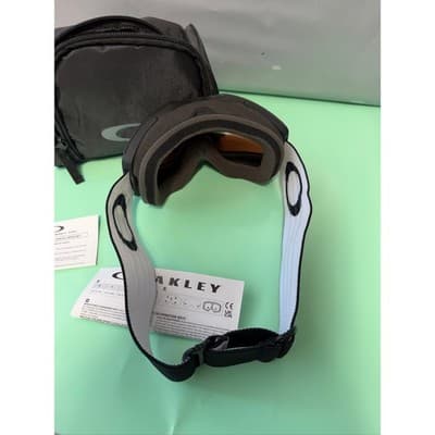 Oakley Flight Path L Snow Goggles Black Prizm Sapphire Iridium Lens OO7110 - Thumbnail 7