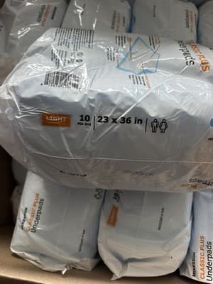 McKesson Classic Plus Underpads 23”x36” Light Absorbency 10/Pack - Thumbnail 4