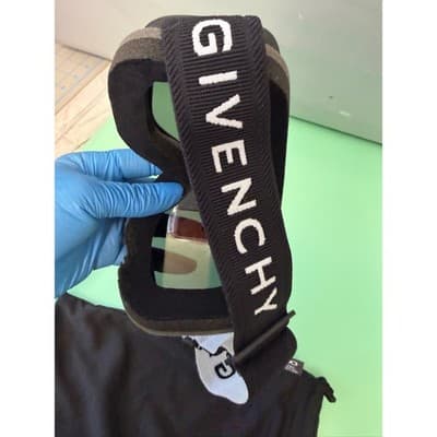 Givenchy GV40042U Black Shield Ski Goggles Silver 4G Logo Branded Strap - Thumbnail 10