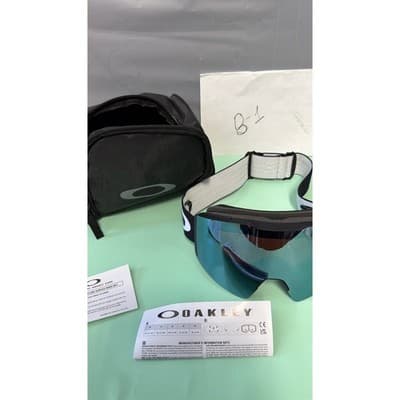 Oakley Flight Path L Snow Goggles Black Prizm Sapphire Iridium Lens OO7110 - Thumbnail 9