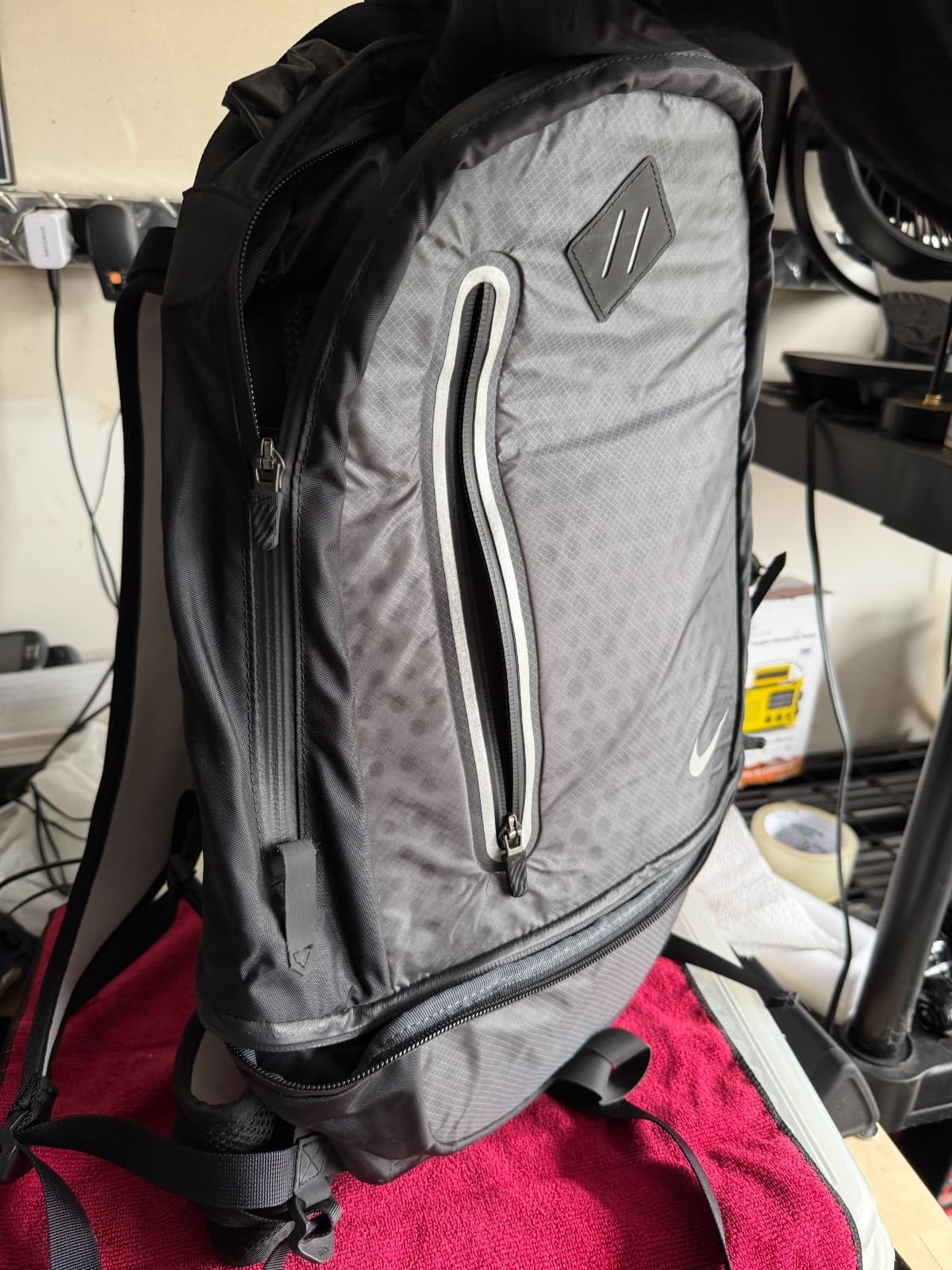 Nike Black Reflective Dotted Backpack – Athletic Gym Laptop Bag - Thumbnail 10