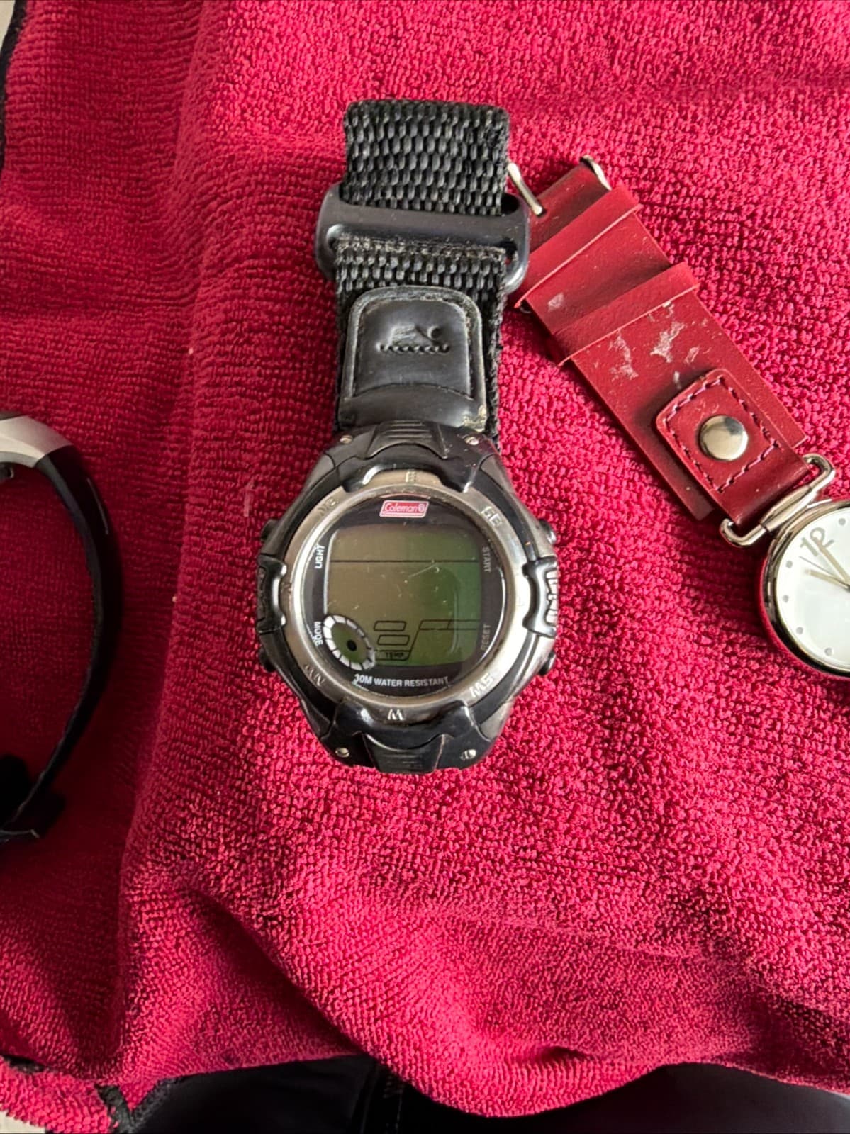 Lot of 5 Wristwatches – Casio, Coleman, RadioShack, New Balance – Untested/For P - Thumbnail 9