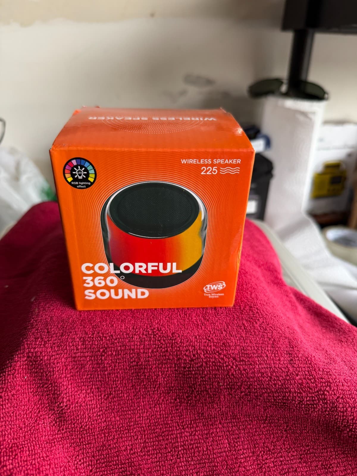 Wireless Speaker 225 – RGB Light, 360° Sound, Bluetooth, New in Box - Thumbnail 4