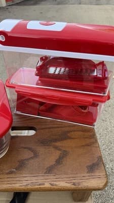 Red Kitchen Chopper Slicer Dicer Container Set Food Prep Storage Lot - Thumbnail 9