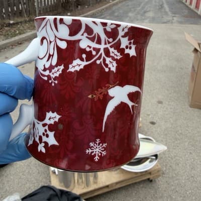 Starbucks 2010 Christmas Coffee Mug Tea Cup Gold Rim Red Birds Rosanna - Thumbnail 3
