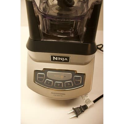 Ninja Professional Blender 1100 Watts 72oz Pitcher 3-Speed Pulse Silver Black - Thumbnail 3