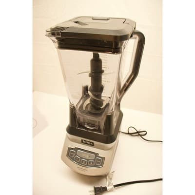 Ninja Professional Blender 1100 Watts 72oz Pitcher 3-Speed Pulse Silver Black - Thumbnail 2