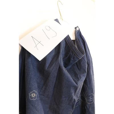 Susan Graver Denim Floral Embroidered A-Line Skirt Blue Crochet Trim A19 - Thumbnail 3