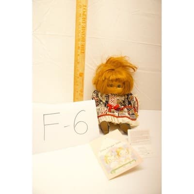 Goebel Dolly Dingle Marina Sweetie Bette Ball Limited Edition Doll 375/500 10" - Thumbnail 9