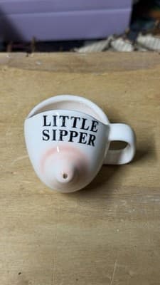 Vintage Little Sipper Novelty Ceramic Cup Breast Shaped Funny Mug - Thumbnail 2
