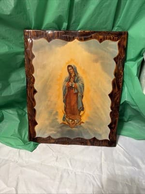 Vintage Our Lady of Guadalupe Wood Plaque Signed Del Ryan 18” x 14” - Thumbnail 2