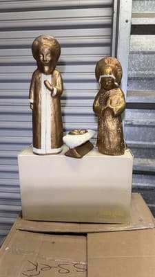 Neiman Marcus Vintage Handcrafted Nativity Set Joseph Mary Baby Jesus w/ Box