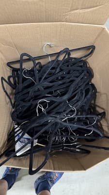 Lot of 20 Black Velvet Non-Slip Clothes Hangers Metal Hooks