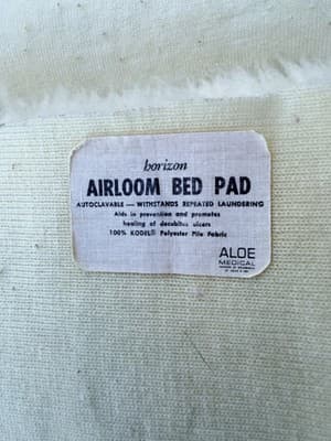 Vintage Aloe Medical Airloom Bed Pad Set of 2 Faux Sheepskin Plush White - Thumbnail 6