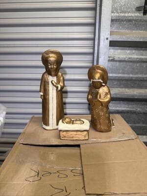 Neiman Marcus Vintage Handcrafted Nativity Set Joseph Mary Baby Jesus w/ Box - Thumbnail 9