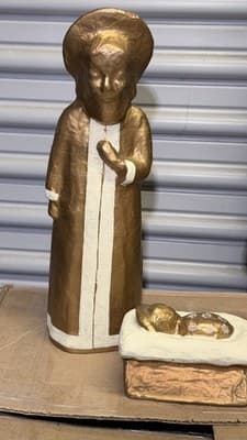 Neiman Marcus Vintage Handcrafted Nativity Set Joseph Mary Baby Jesus w/ Box - Thumbnail 6