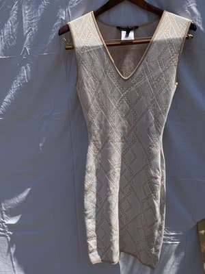 BCBGMAXAZRIA XS Beige Nude Bodycon Knit Dress Geometric Sleeveless Mini