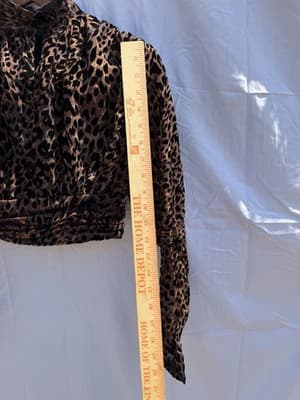 Camila Coelho Leopard Velvet Crop Top XS Puff Sleeve Animal Print Blouse - Thumbnail 3
