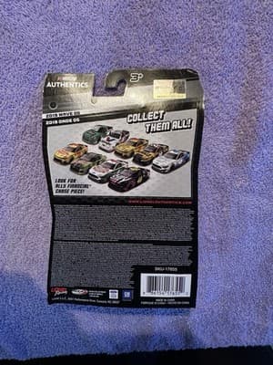 NASCAR Authentics Jimmie Johnson #48 Ally Car 1:64 Diecast 2019 Wave 05 - Thumbnail 4
