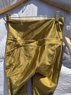 Fabletics Gold Metallic High Waisted Leggings XS Pocket Activewear Yoga - Thumbnail 4