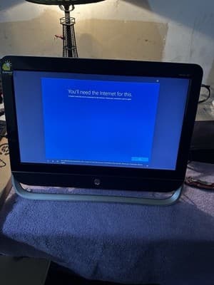 HP Pavilion 20 All-in-One PC – 20” Desktop w/ Power Cord, Mouse & Keyboard - Thumbnail 4