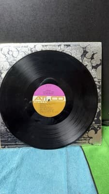 Cream – Wheels of Fire (1968) – One Record Only (Disc 1 - In The Studio) - Thumbnail 5